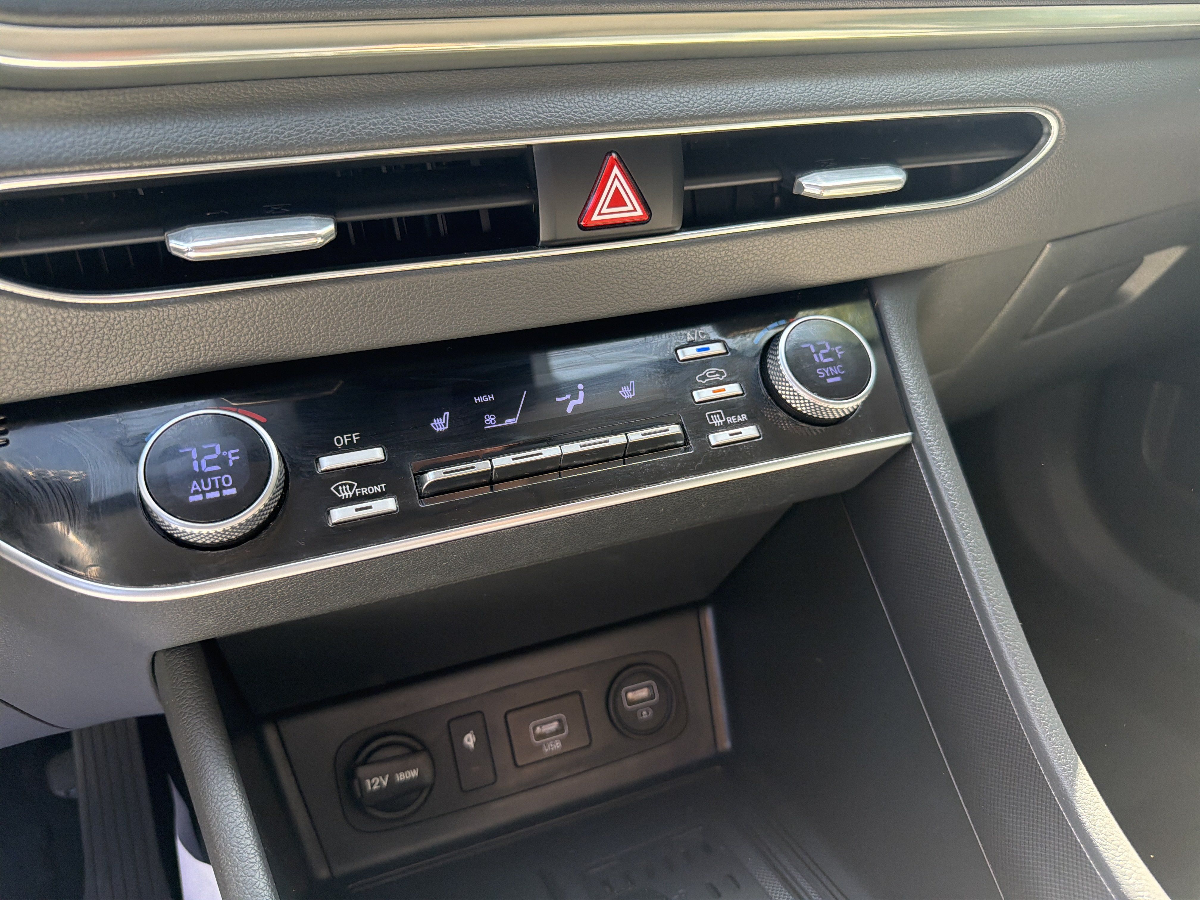 Used 2021 Hyundai Sonata SEL w/ Convenience Package FWD image 16