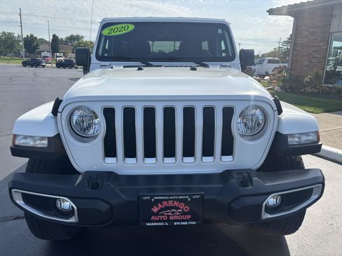 Used 2020 Jeep Wrangler Unlimited Sahara AWD/4WD image 8