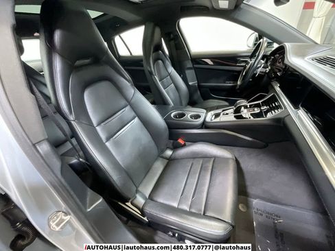Used 2022 Porsche Panamera 4S w/ Premium Package image 22
