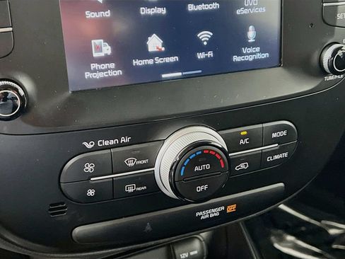 Used 2019 Kia Soul w/ Convenience Package FWD image 14