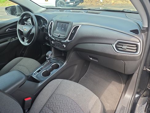 Used 2024 Chevrolet Equinox LT AWD/4WD image 18
