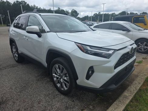 Used 2024 Toyota RAV4 XLE Premium AWD/4WD image 3