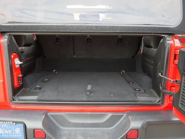 Used 2024 Jeep Wrangler Unlimited Sahara w/ Safety Group AWD/4WD image 18