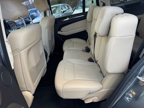 Used 2018 Mercedes-Benz GLS 450 4MATIC w/ Premium Package image 20