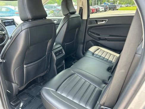 Used 2024 Ford Edge SEL image 14