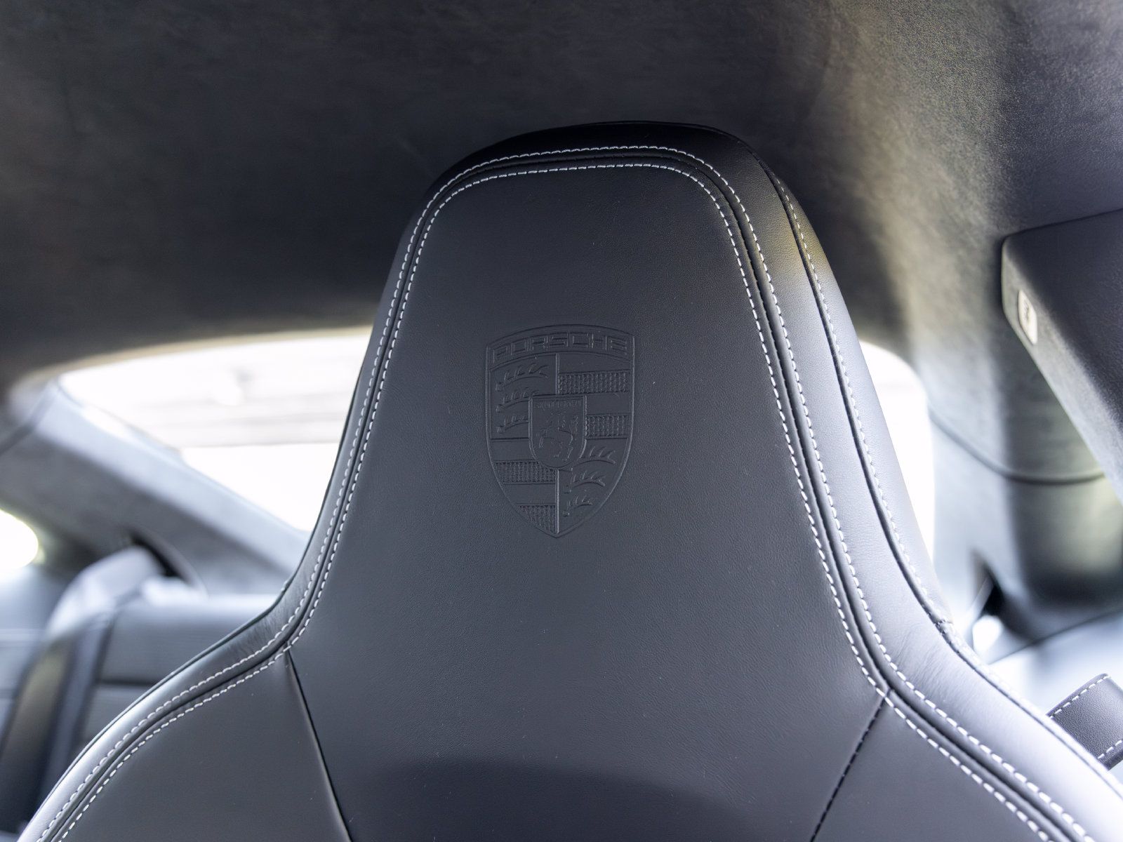 Certified 2026 Porsche 911 GT3 RWD image 37