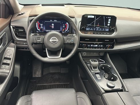 Used 2023 Nissan Rogue Platinum w/ Platinum Premium Package AWD/4WD image 10
