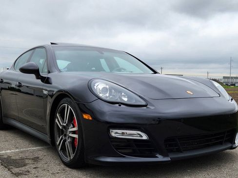 Used 2013 Porsche Panamera GTS image 21