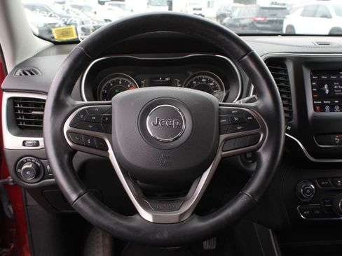 Used 2021 Jeep Cherokee Latitude Plus w/ Sun & Sound Group AWD/4WD image 12