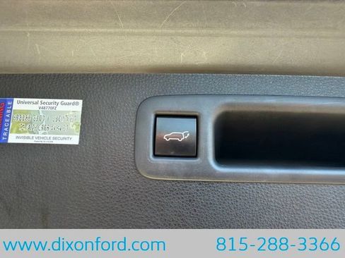 Used 2022 Toyota Highlander XSE AWD/4WD image 29