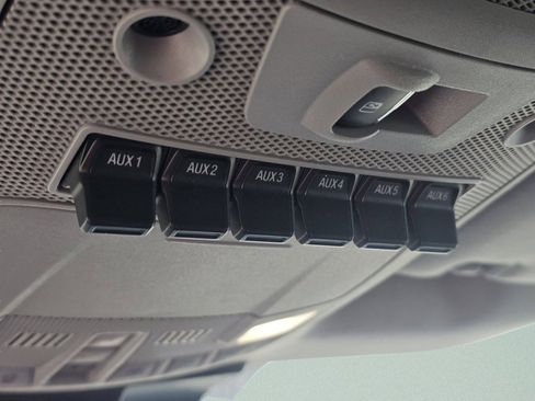 Used 2022 Ford F250 Limited w/ FX4 Off-Road Package image 16