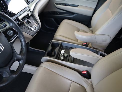 Used 2018 Honda Odyssey EX-L image 40