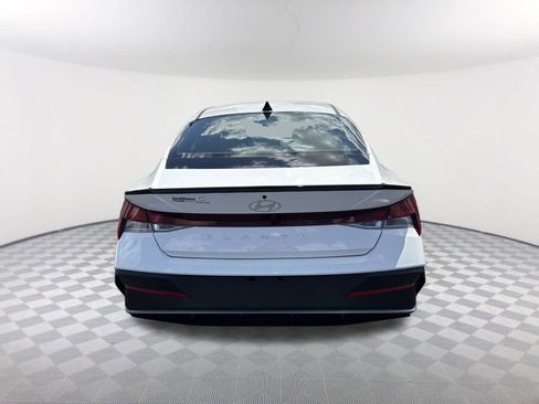 New 2025 Hyundai Elantra Sport image 6