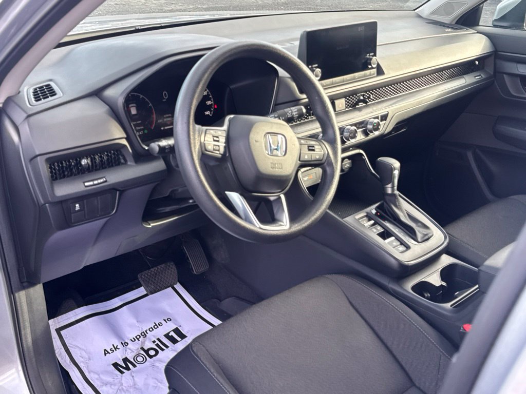 Used 2025 Honda CR-V EX image 11