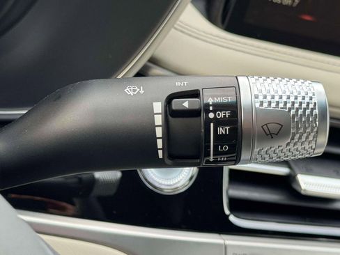 New 2026 Genesis G70 2.5T image 21