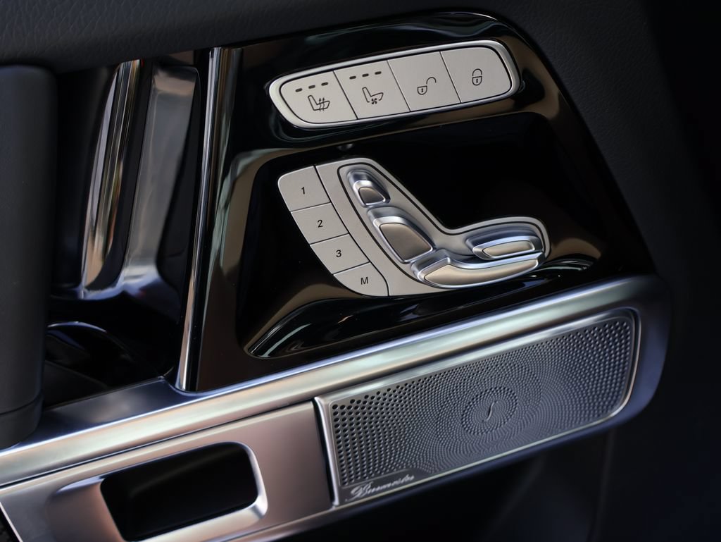 Used 2025 Mercedes-Benz G 63 AMG 4MATIC image 38
