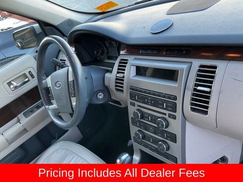 Used 2009 Ford Flex SEL FWD image 10