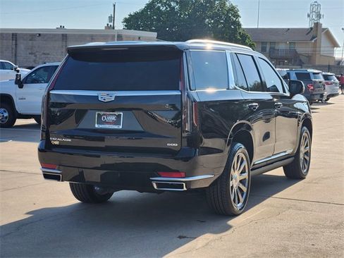 Used 2023 Cadillac Escalade Premium Luxury Platinum w/ Heavy-Duty Trailer Package AWD/4WD image 15