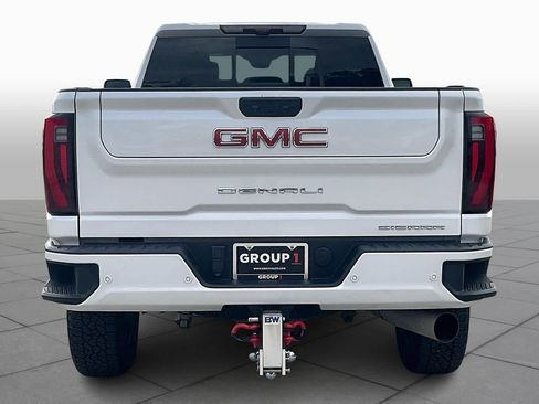 Certified 2024 GMC Sierra 3500 Denali w/ Denali Reserve Package image 4