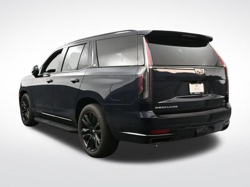 Used 2021 Cadillac Escalade Sport w/ Driver Assist Tech Package AWD/4WD image 3