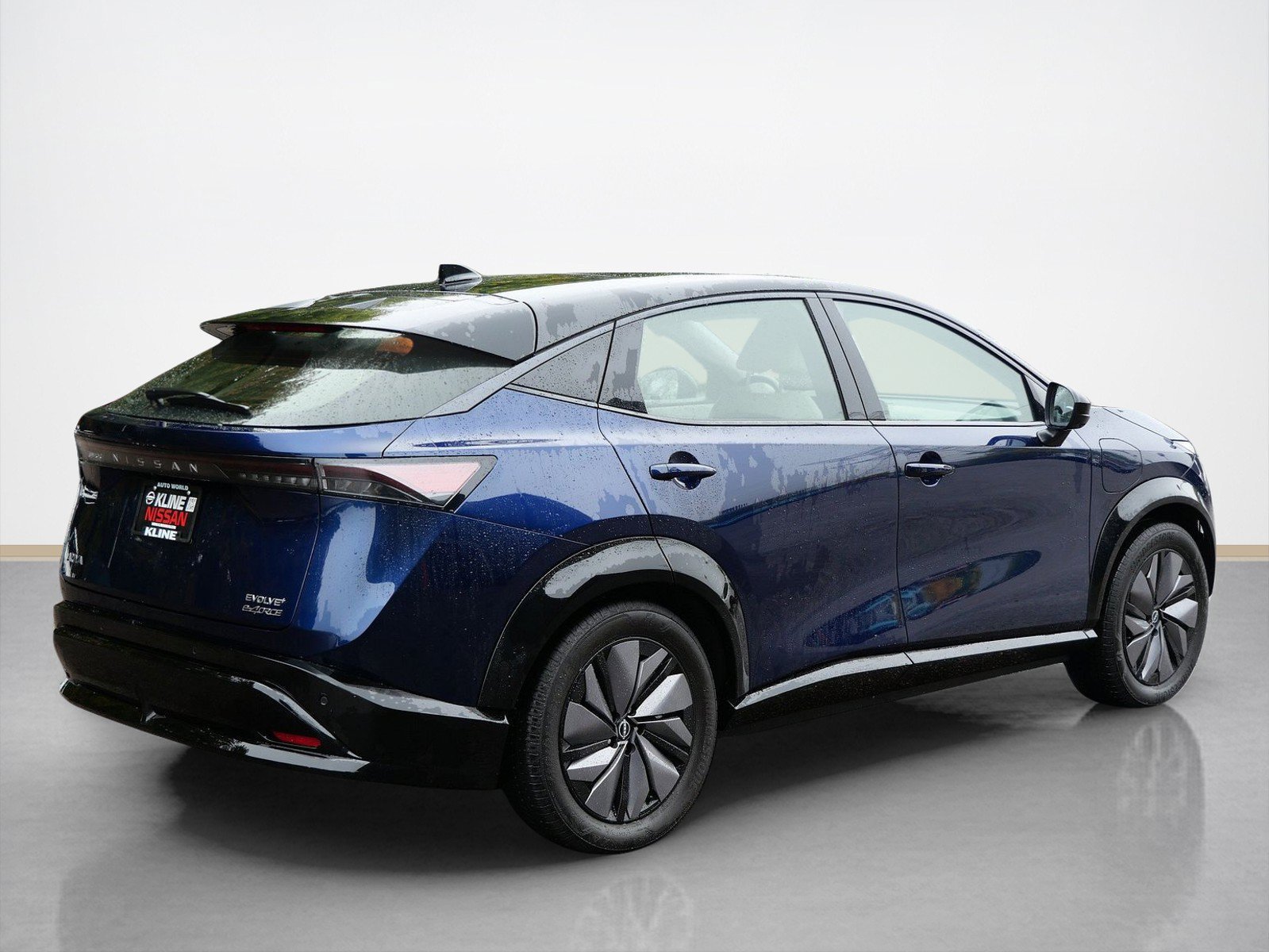 Certified 2024 Nissan Ariya AWD image 5