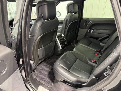 Used 2019 Land Rover Range Rover Sport HST image 9