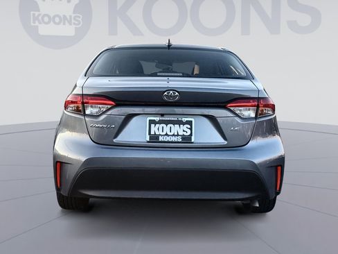 Used 2024 Toyota Corolla LE image 5