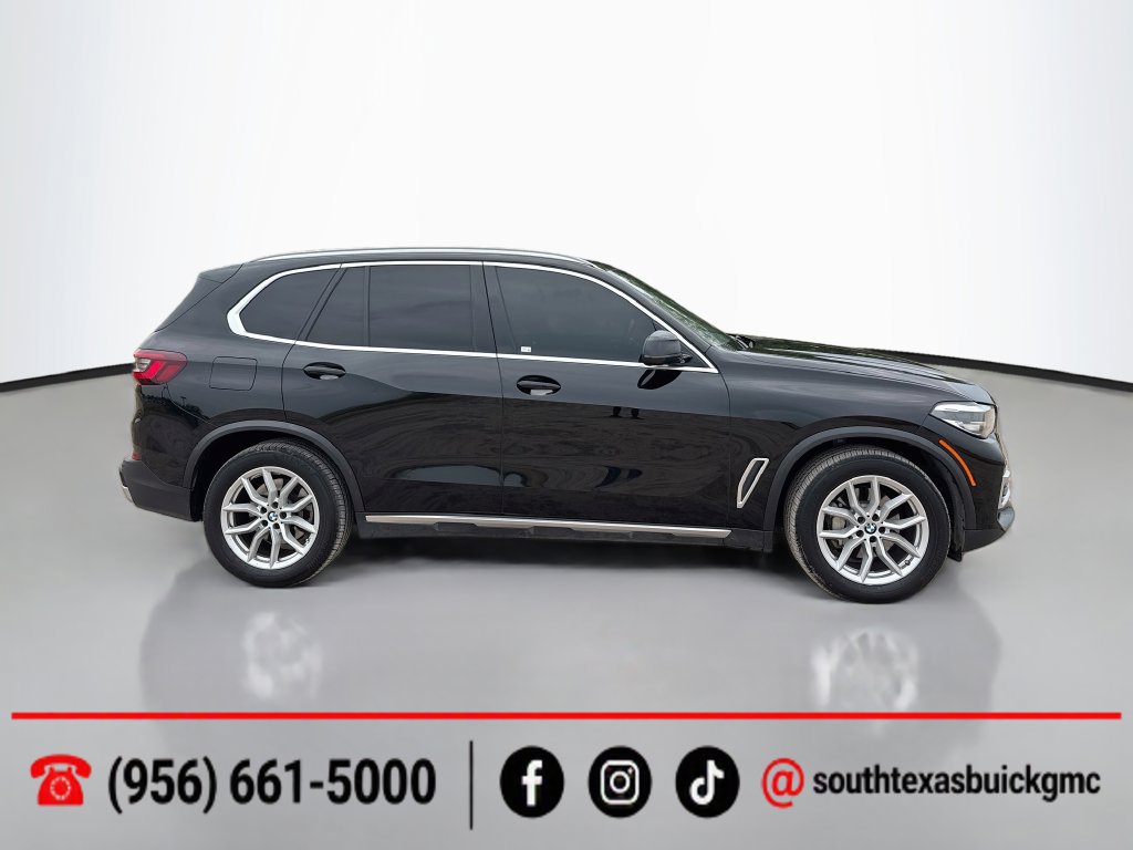 Used 2022 BMW X5 xDrive40i AWD/4WD image 9