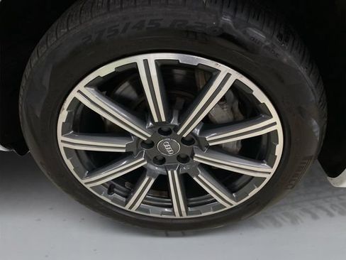 Used 2017 Audi Q7 3.0T Premium Plus AWD/4WD image 19