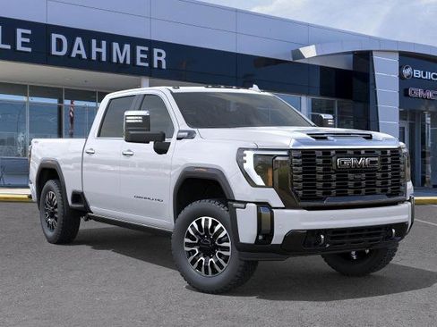 New 2026 GMC Sierra 2500 Denali Ultimate w/ LPO, Black Badging Package image 22