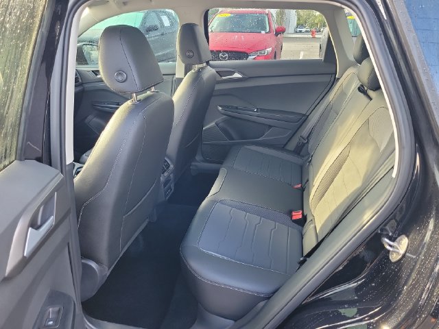 Certified 2026 Volkswagen Taos SE FWD image 10
