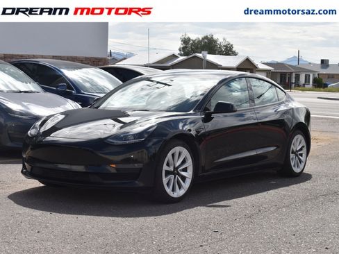 Used 2022 Tesla Model 3 RWD image 1