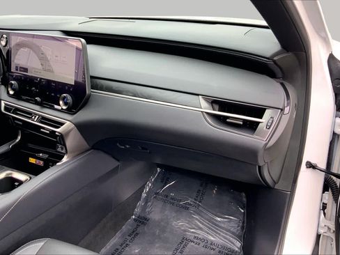 Certified 2023 Lexus RX 350 Premium w/ Accessory Package AWD/4WD image 19