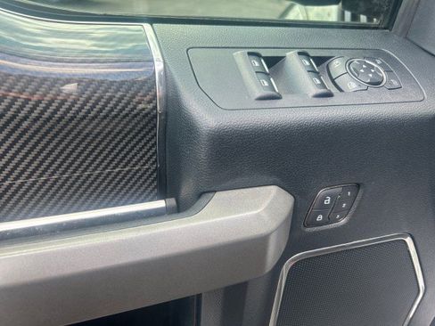 Used 2019 Ford F150 Raptor w/ Equipment Group 802A Luxury image 11