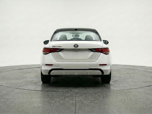 Used 2025 Nissan Sentra S FWD image 7