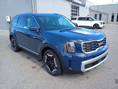 New 2025 Kia Telluride S