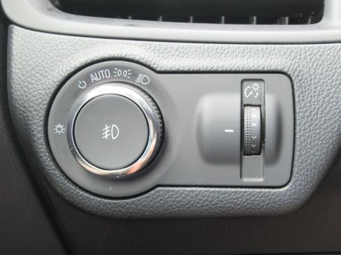 Used 2019 Buick Envision Preferred FWD image 21