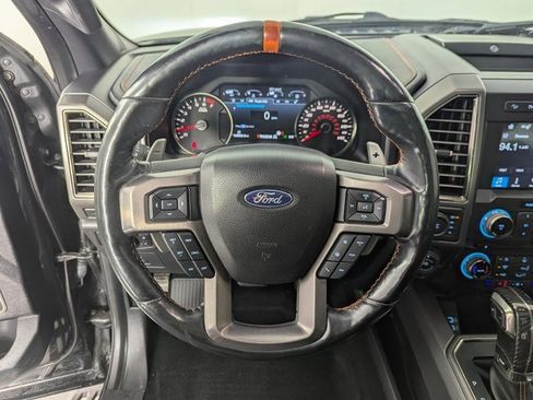 Used 2018 Ford F150 Raptor w/ Equipment Group 802A Luxury image 13