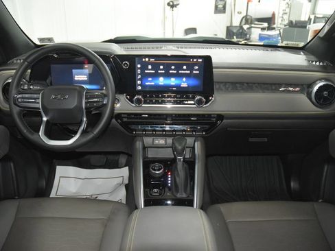 Used 2023 Chevrolet Colorado ZR2 w/ Desert Boss Special Edition AWD/4WD image 34