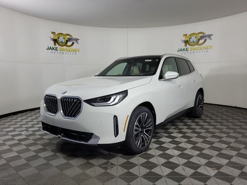 New 2026 BMW X3 xDrive30i w/ Premium Package AWD/4WD image 3