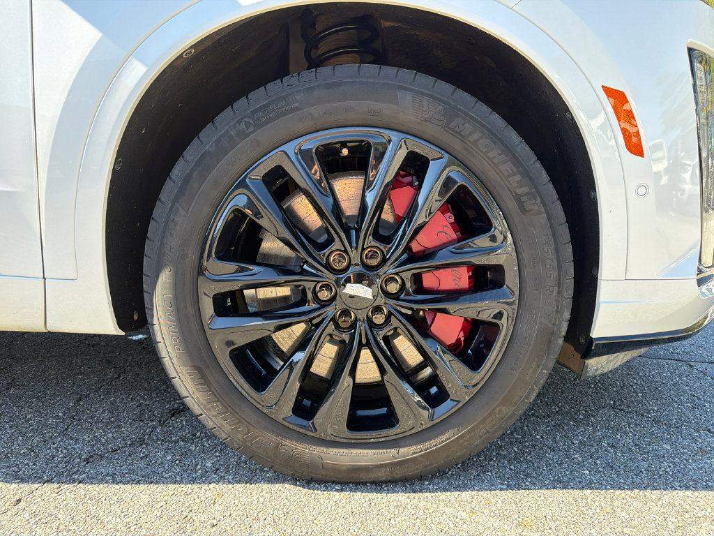 Used 2022 Cadillac XT6 Sport w/ Technology Package AWD/4WD image 12