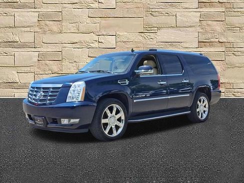 Used 2008 Cadillac Escalade ESV AWD image 30