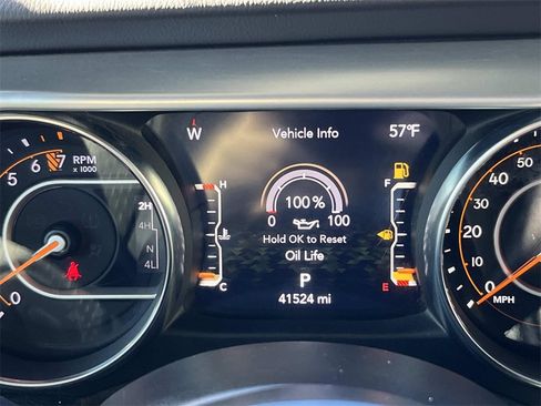 Used 2023 Jeep Gladiator Mojave w/ Trailer Tow Package image 15