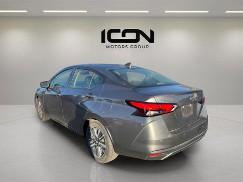 Used 2021 Nissan Versa SV image 23