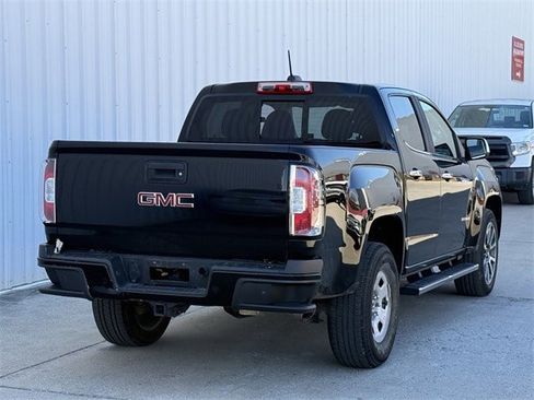 Used 2020 GMC Canyon Denali image 4