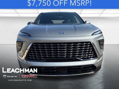 New 2025 Buick Enclave Avenir w/ Super Cruise Package image 8