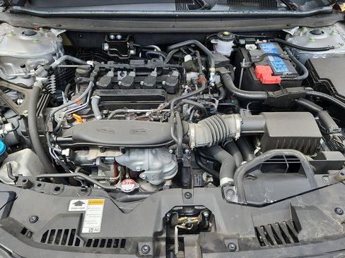 Used 2025 Honda Accord LX image 27