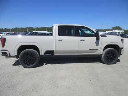 New 2026 GMC Sierra 2500 AT4 w/ AT4 Premium Plus Package