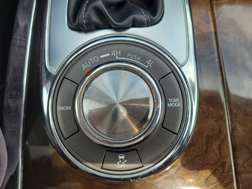 Used 2018 INFINITI QX80 4WD w/ Deluxe Technology Package image 26