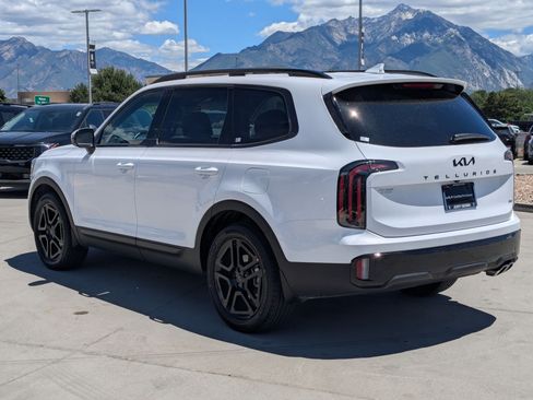 Certified 2025 Kia Telluride SX Prestige X-Line AWD/4WD image 3
